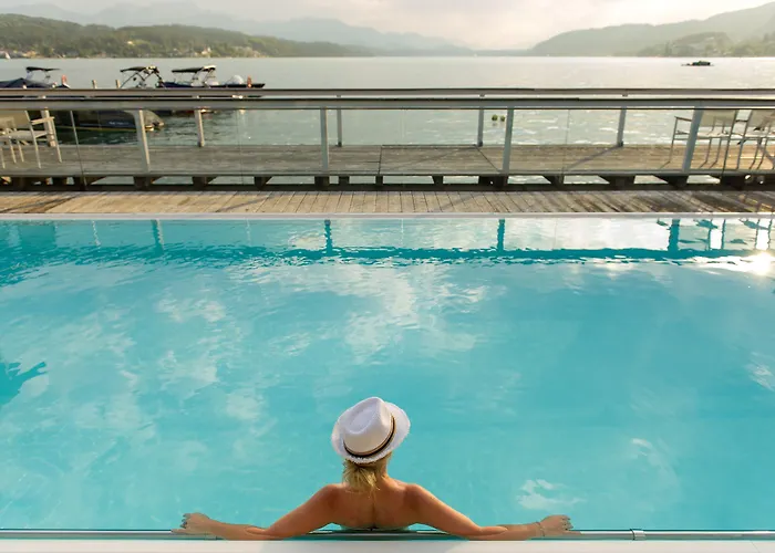 ホテル Werzers Poertschach 4*