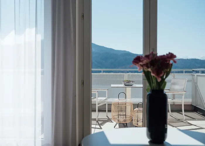 ホテル Werzers Poertschach